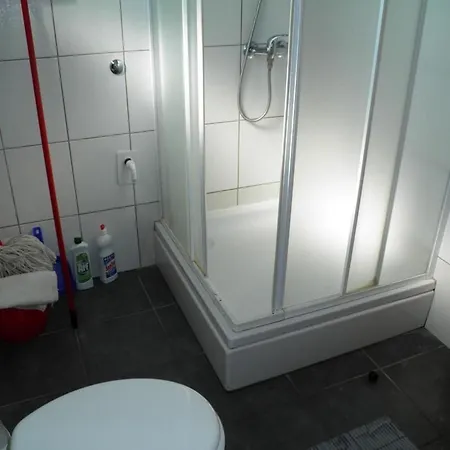 In Mit Eigenem Balkon Und Meerblick By Interhome Lejlighed *